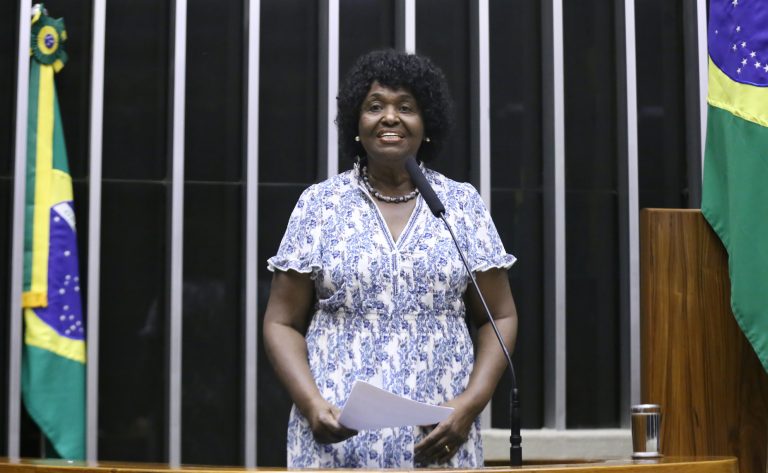 Projeto que cria o Dia Marielle Franco é aprovado na Câmara e avança para o Senado