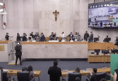 Confusão na Câmara de SP revela tensão sobre liberação de mototáxis; Veja vídeo