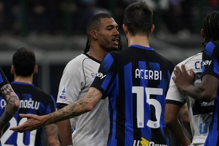 De vice da Champions a acusado de racismo: os episódios que cercam Francesco Acerbi, relembre