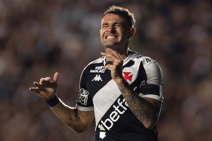 Vegetti diz “não” ao Corinthians e revela apego ao Vasco; veja vídeo