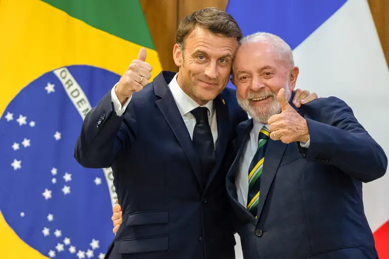 Lula rebate críticas sobre viagens e celebra R$ 100 bilhões em investimentos no Brasil; Veja vídeo