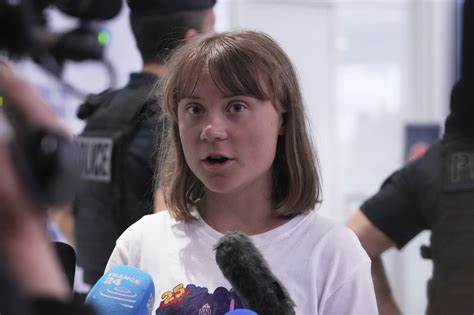 Greta Thunberg após detenção: “O que vivo não é nada comparado ao que acontece em Gaza”; Veja vídeo