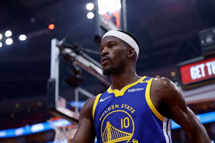 Jimmy Butler pode investir R$ 1 bilhão e entrar no futebol europeu comprando parte do Crystal Palace