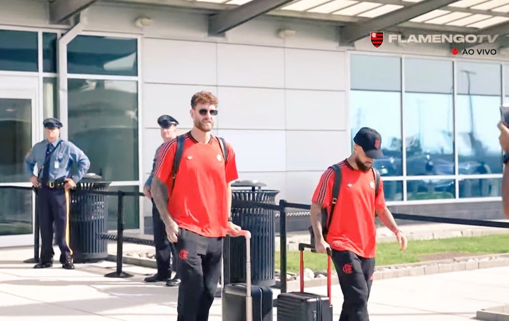 Vídeo: Flamengo chega aos EUA para o Mundial de Clubes com polêmicas, reforços e pressão máxima