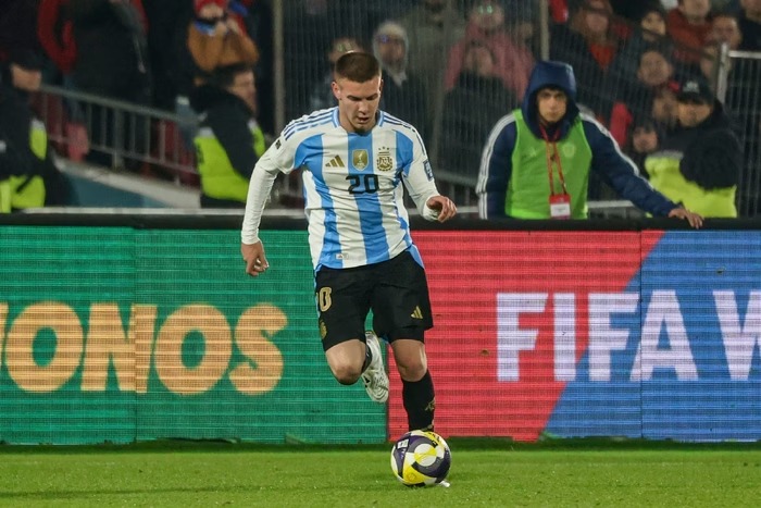 Vídeo: Real Madrid fecha com Mastantuono, joia de 17 anos que já fez história na seleção argentina