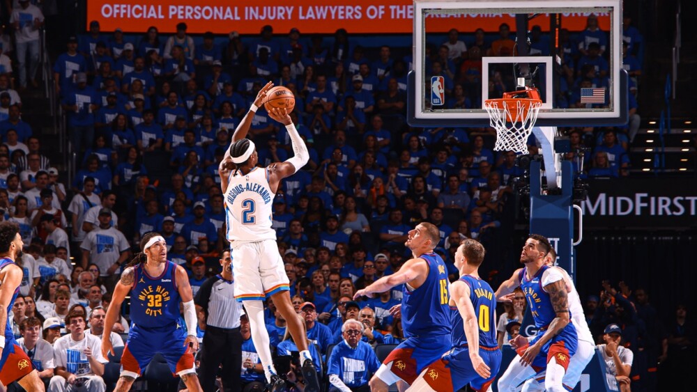 Oklahoma vira jogo no último quarto e enlouquece fãs da NBA; Veja vídeo