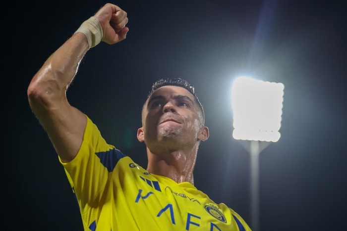Cristiano Ronaldo renova com Al-Nassr até 2027 e seguirá no futebol até os 42 anos