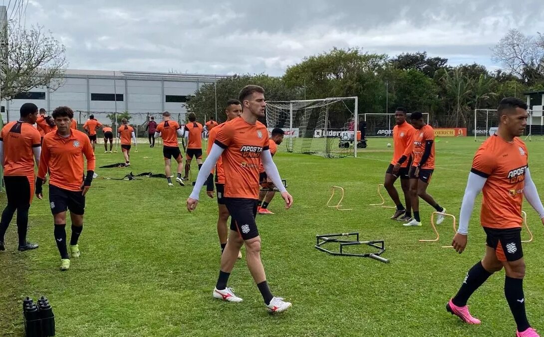 Felipe Santiago chega ao Mixto e promete reforçar defesa em reta decisiva da Série D