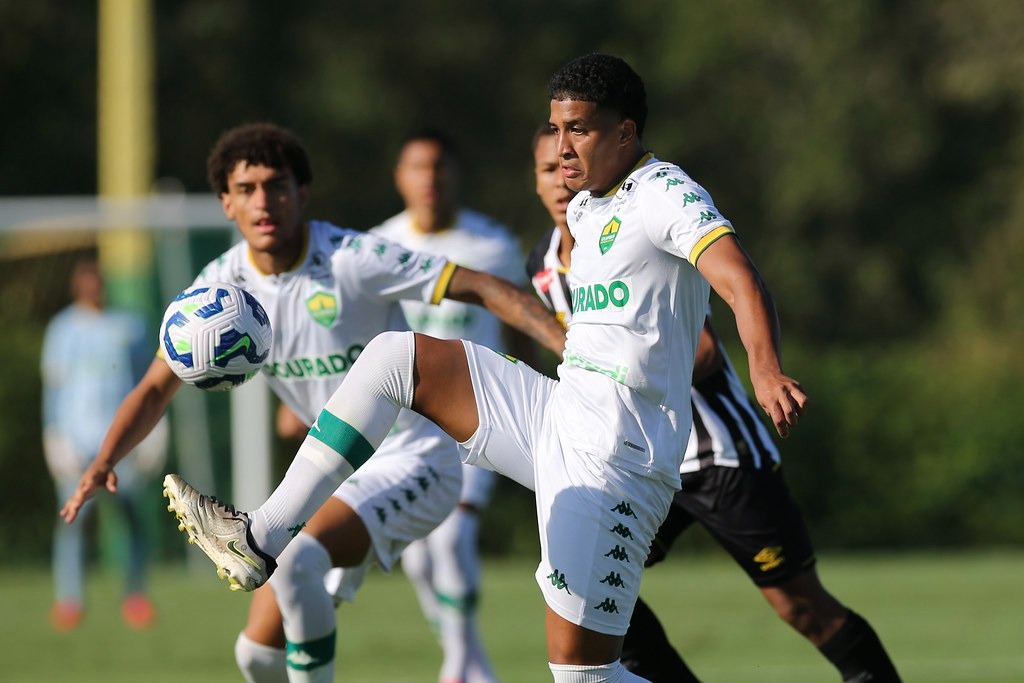 Cuiabá Sub-17 recebe o Juventude em duelo decisivo pelo Brasileirão: onde assistir e o que está em jogo