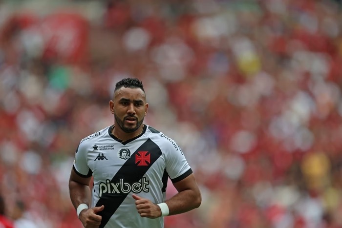 Adeus polêmico: Payet deixa o Vasco com agradecimentos e condenação no currículo