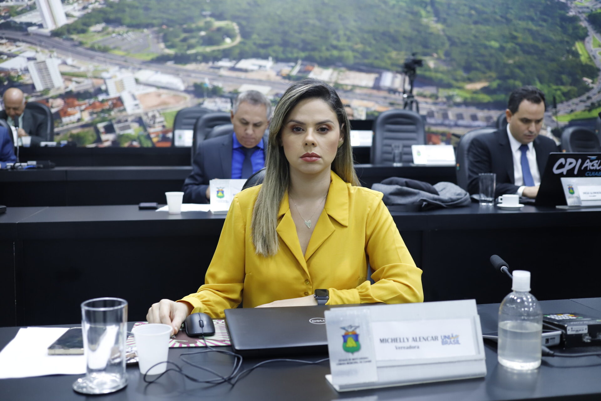 Michelly Alencar questiona dívida milionária com a CS MOBI e cobra transparência da gestão passada; Veja vídeo