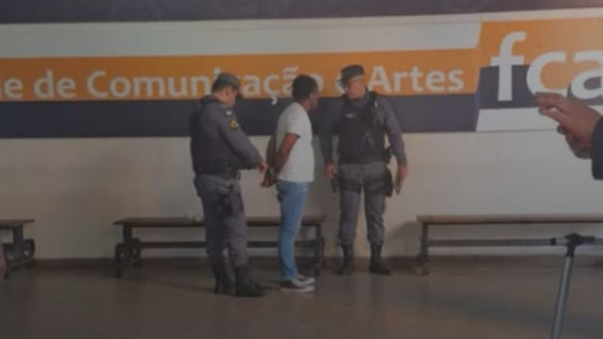 Homem é preso por importunação sexual dentro da UFMT