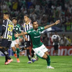 Allan decide, Palmeiras vence Santos e assume a liderança do Paulistão 2026