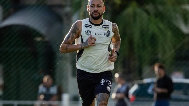 Neymar critica gramado da Arena da Baixada após derrota do Santos