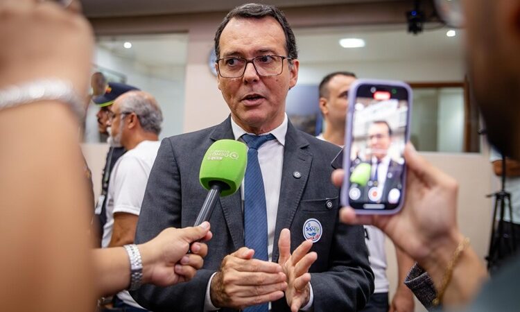 Deputado Lúdio Cabral confirma apoio à CPI para investigar relação entre o Estado de MT e a Oi S.A.