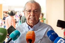 Jayme Campos diz que é “candidatíssimo” ao governo de MT e afirma “só Deus ou o filho poderiam fazê-lo desistir”; veja vídeo