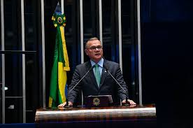 Wellington Fagundes defende política com humildade e diálogo para garantir estabilidade