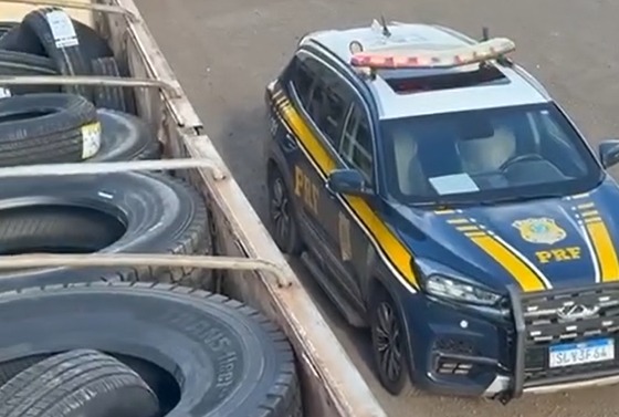 Motorista de Cuiabá é preso contrabandeando pneus para Rondonópolis; veja vídeo