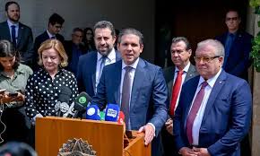 Regulamentação de motoristas e entregadores por aplicativo pode avançar no Congresso até abril