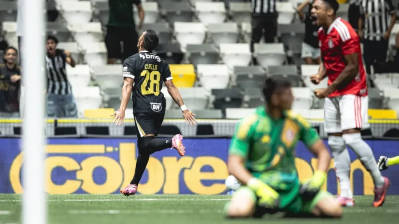 Atlético-MG vence o Internacional com gol relâmpago e grande atuação de Éverson; veja o gol