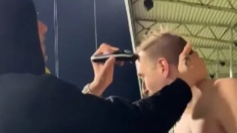 Zebra da Champions: Bodo/Glimt vence gigantes europeus e torcedor raspa a cabeça no estádio; veja vídeo