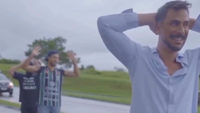 Guarda interrompe gravação de ator após confundir cena de assalto com crime real; Veja vídeo