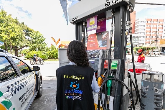 Procon notifica 151 postos por aumento suspeito de combustíveis em Cuiabá