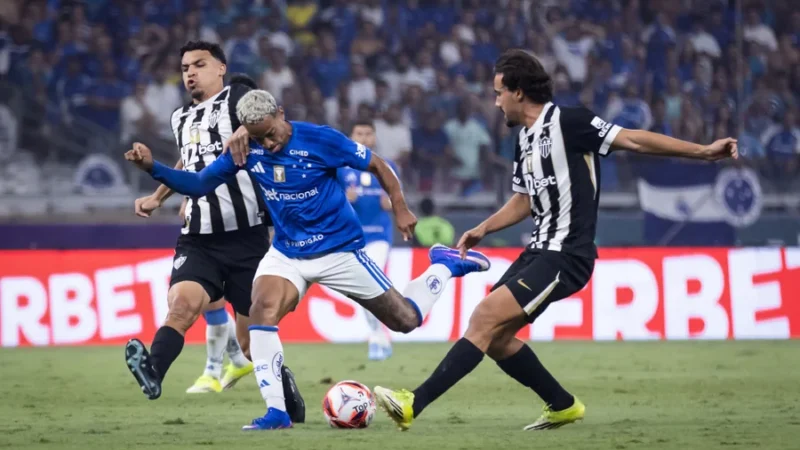 VÍDEO: Briga na final do Mineiro termina com punições pesadas a Cruzeiro e Atlético-MG