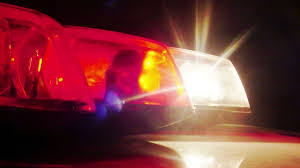 Motociclista é arremessado ao bater em um carro em Tangará da Serra; veja vídeo