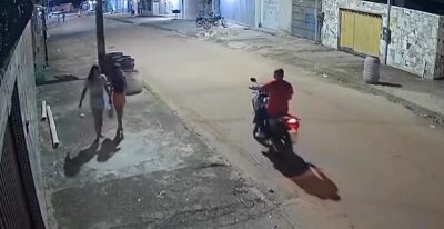 Homem é flagrado importunando criança e é confrontado pela mãe; Veja vídeo