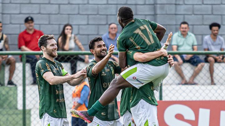 Luverdense renova seis atletas e mantém base para sequência da temporada