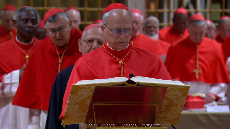 Papa Leão XIV diz que Deus rejeita orações de líderes que promovem guerras; Veja vídeo