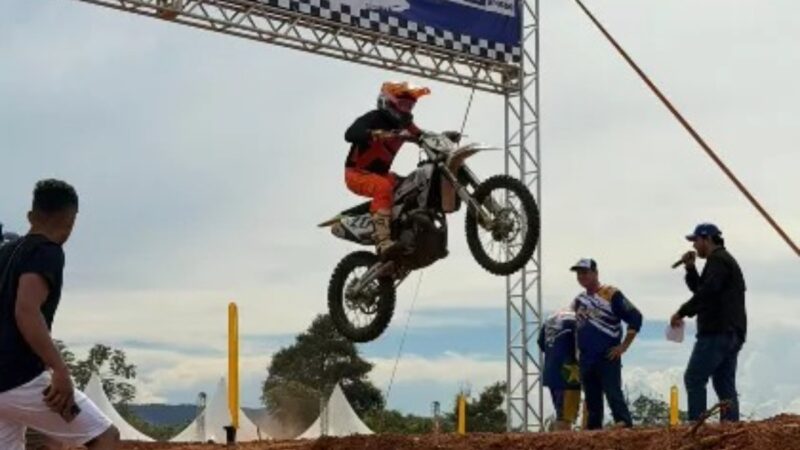 Pontes e Lacerda recebe abertura do Mato-Grossense de Motocross após 10 anos