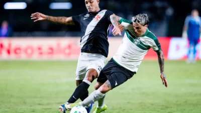 Coritiba marca aos 45 e arranca empate com Vasco no Couto Pereira; veja os gols