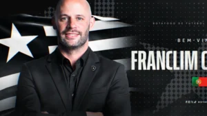 Botafogo anuncia retorno de Franclim Carvalho como técnico até 2027