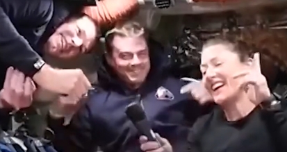 Falha no sistema de coleta de resíduos é resolvida por encanadora espacial da missão Artemis II; Veja vídeo