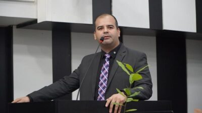 Ilde Taques avança, articula maioria e já se vê próximo da presidência da Câmara de Cuiabá; veja vídeo