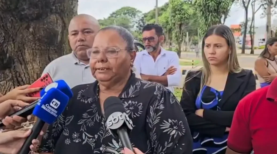 “Saudade que não tem fim”: familiares acompanham julgamento da chacina que chocou o Brasil; Veja vídeo