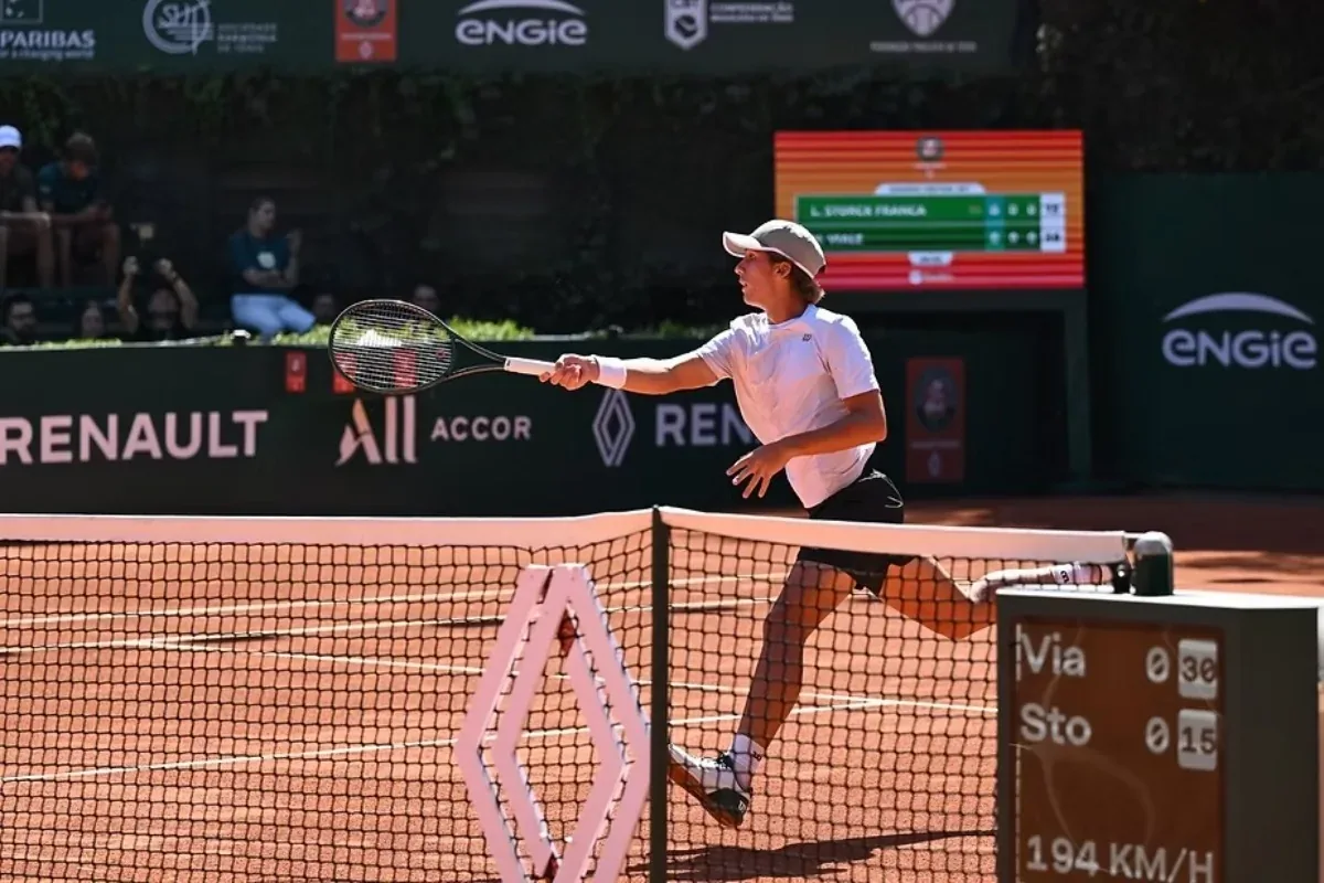 Leonardo Storck vence de novo e fica a um jogo da semifinal