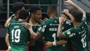 VÍDEO: Áudio do VAR mostra revisão que resultou em pênalti para o Palmeiras na Libertadores