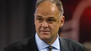 VÍDEO: Oscar Schmidt morre aos 68 anos e encerra trajetória histórica no basquete