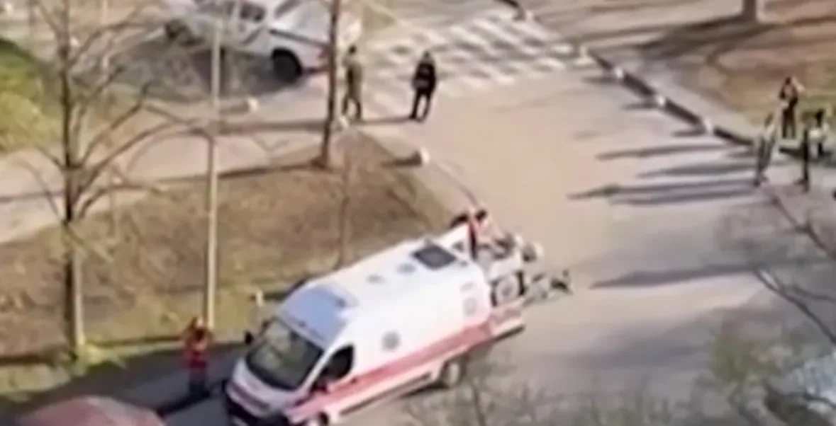 Ataque a tiros deixa mortos, feridos; Veja vídeo