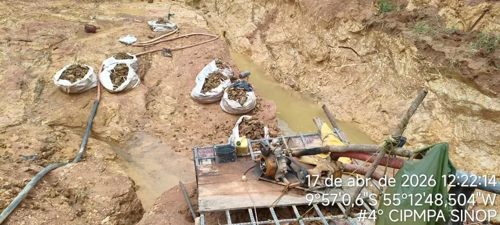 PM fecha garimpo ilegal em Mato Grosso e prende dono com arma adaptada