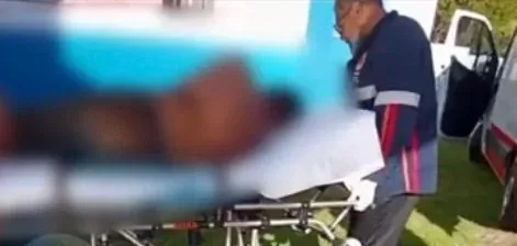 Homem é espancado com madeiras e golpeado com facão após discussão entre traficantes em MT; veja vídeo