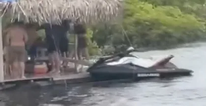 Jovem é atingido por jet ski e não resiste após grave acidente; Veja vídeo