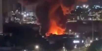 Fogo destrói parte de circo durante madrugada; Veja vídeo