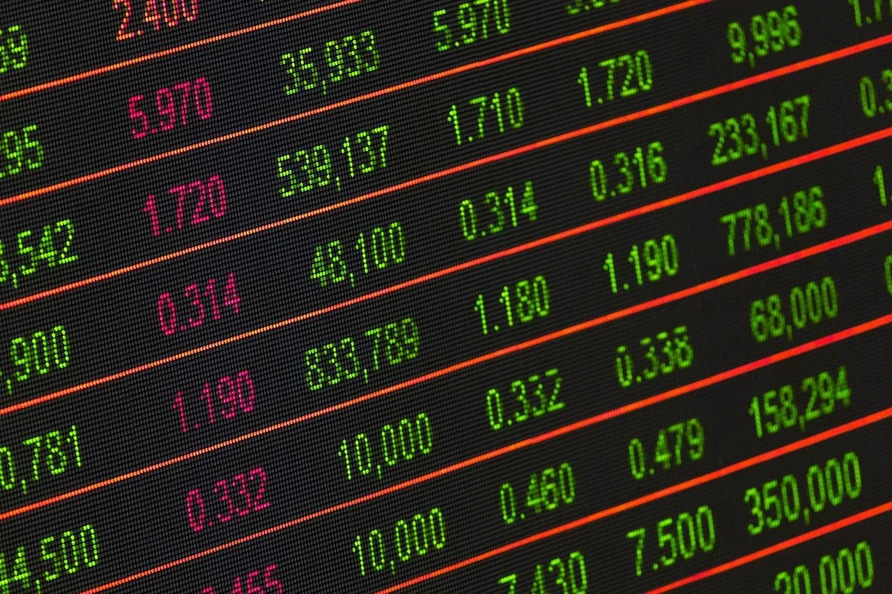 Bolsas sobem em bloco e Ibovespa fecha acima dos 178 mil pontos