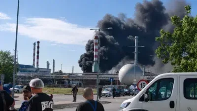 Tiroteio assusta alunos dentro de escola; veja vídeo