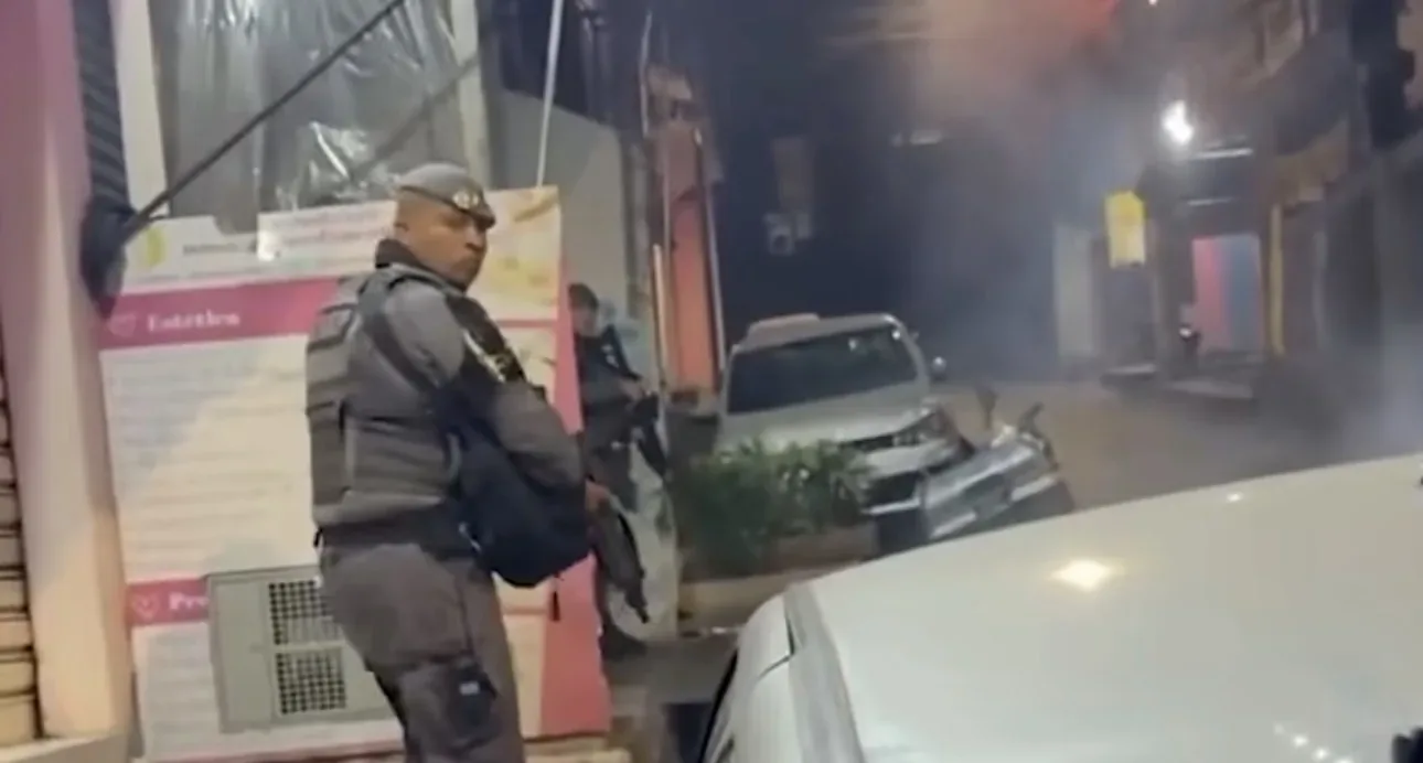 Duas ocorrências com tiros mobilizam PM e deixam comunidade em alerta; Veja vídeo
