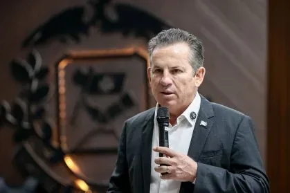 Mauro Mendes rebate críticas de Wellington Fagundes ao Parque Novo Mato Grosso e chama proposta de paralisação de “grande bobagem”; veja vídeo